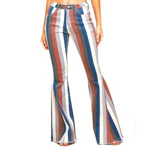 SAINTS & HEARTS | NWOT | womens size Large L | stretch bell bottom | trendy